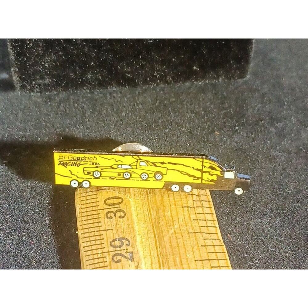 B F Goodrich Racing Tires Pin Yellow & Black Semi